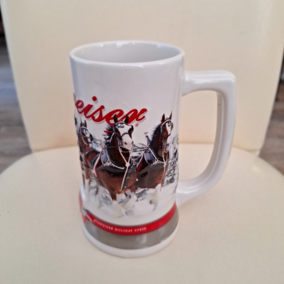 Budweiser 2011 Holiday Stein Strength Power Beauty 1061597 - Picture 2 of 4